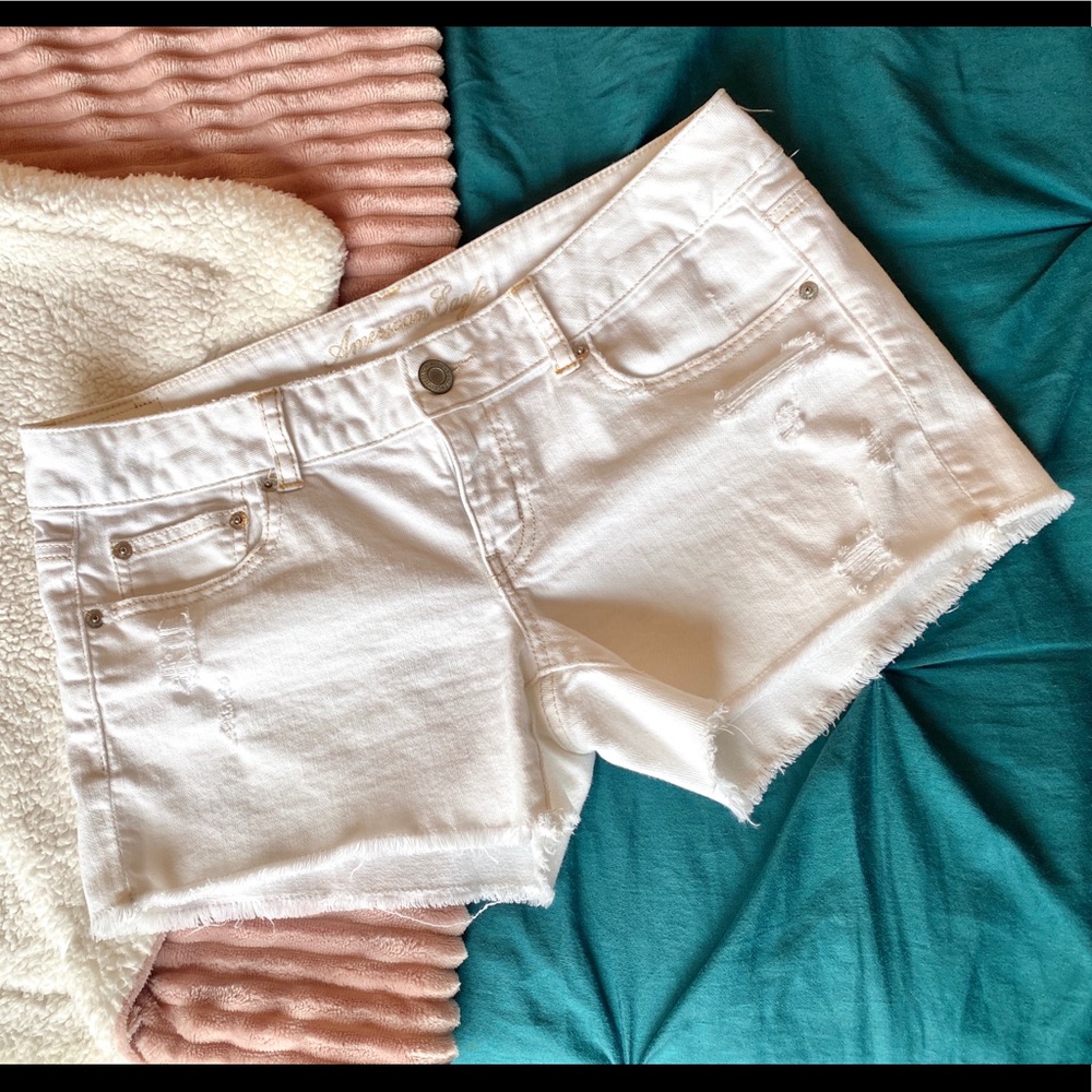White Jean shorts - American Eagle